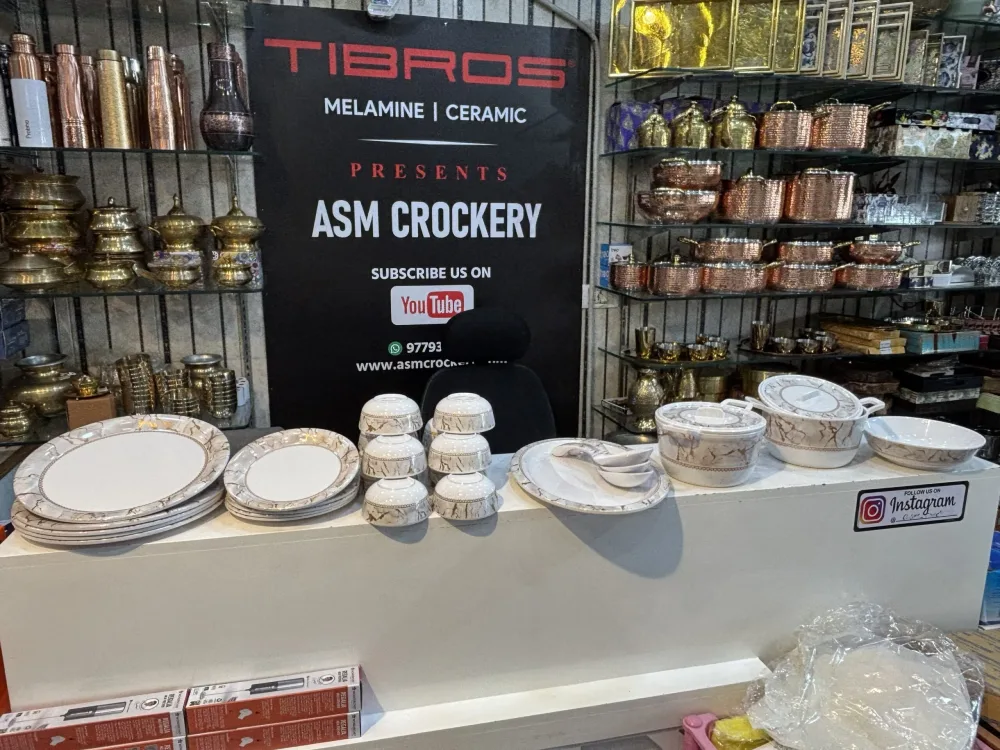 Tibros Melamine Dinner set 33 Pieces Creamy golden