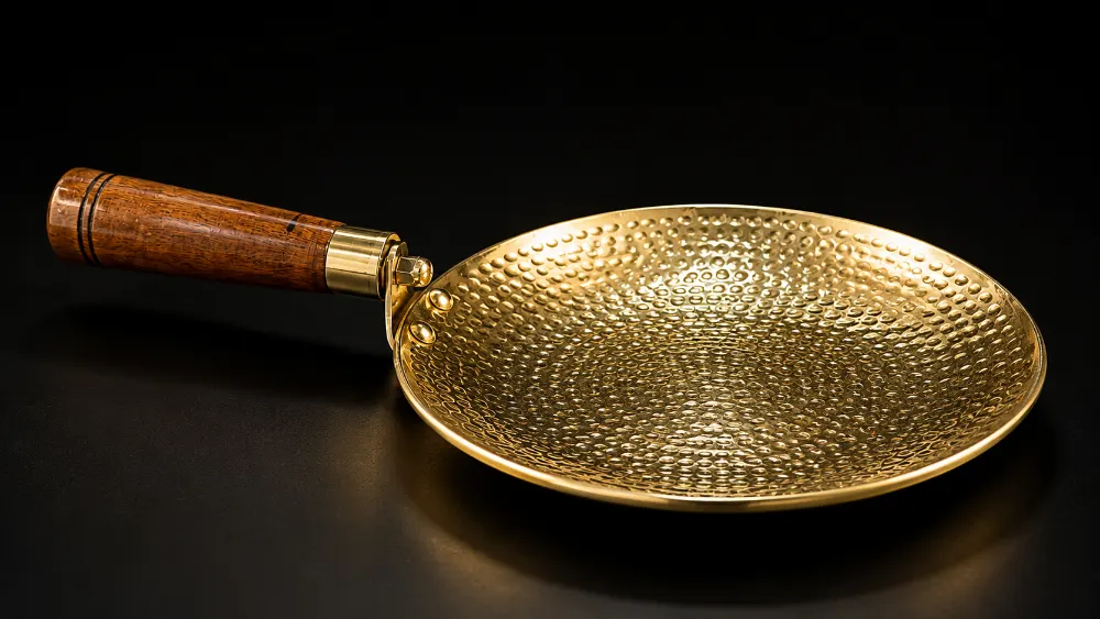 Pure Brass Roti Tawa with Wooden Handle, 9 inch