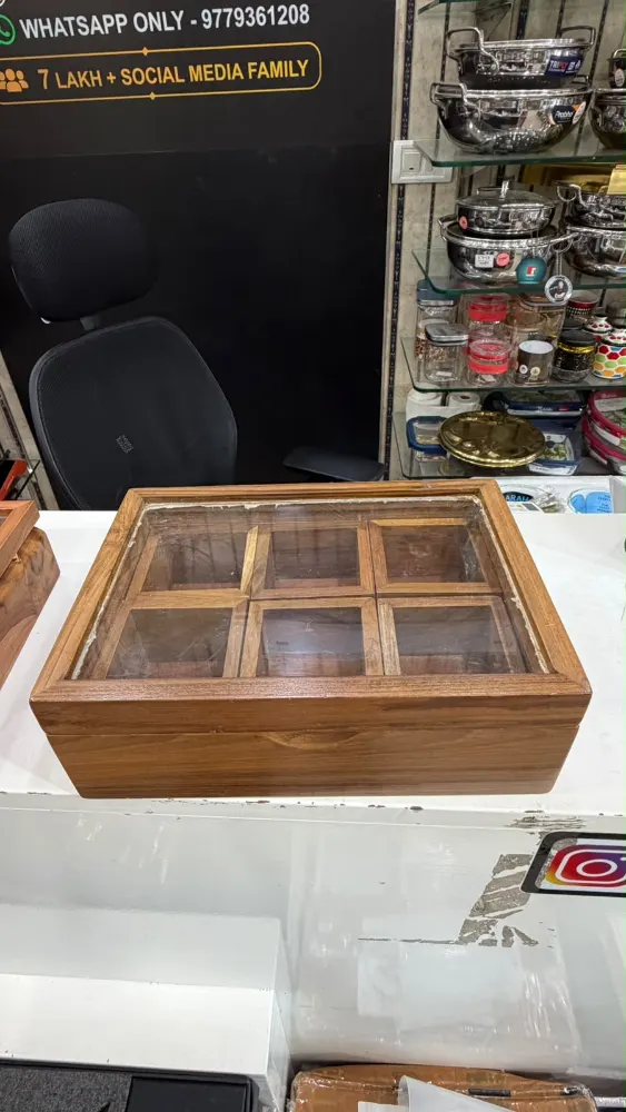Wooden Masala box with 6 containers